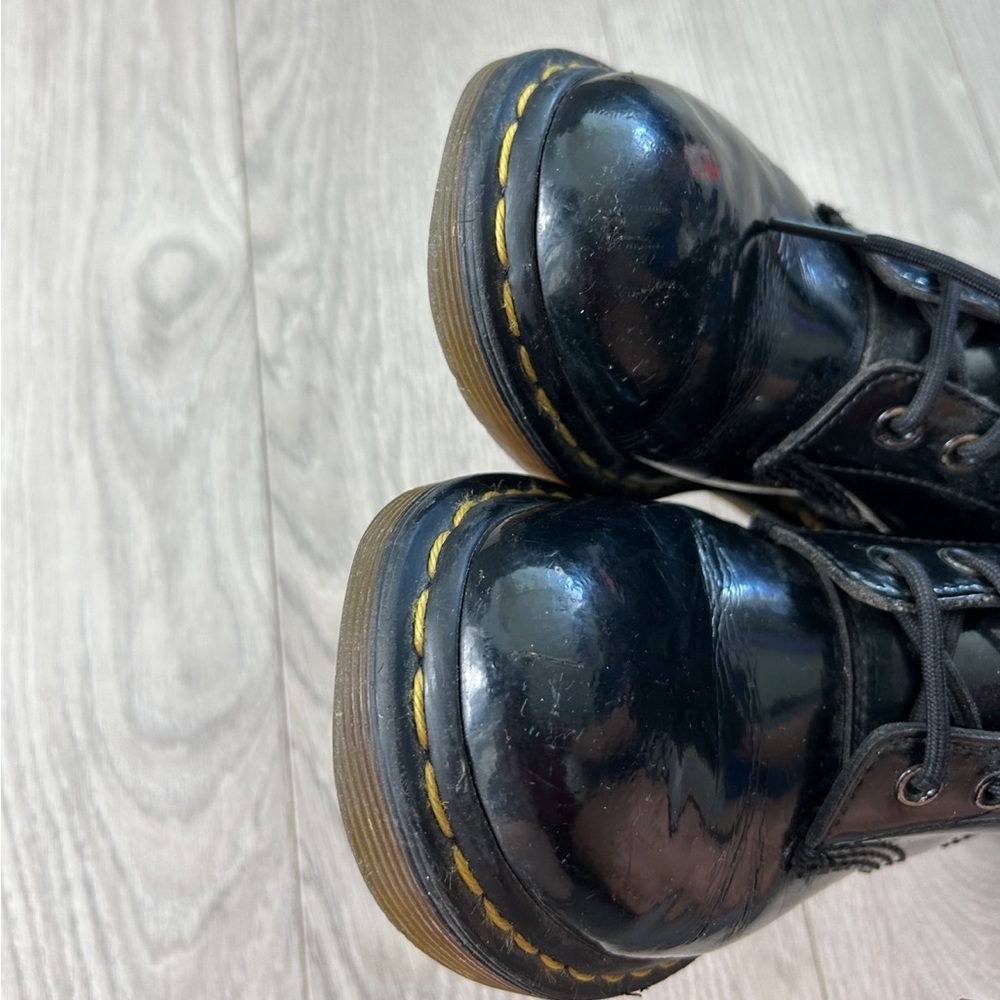 Dr. Marten 1460 8-Eye Patent Leather Combat Boots - Picture 8 of 13